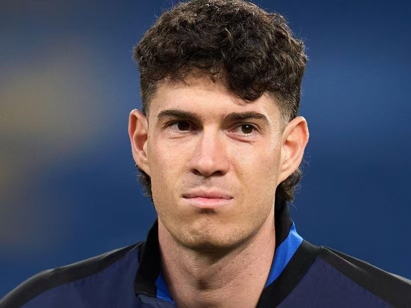 某队将全年 某队将全年